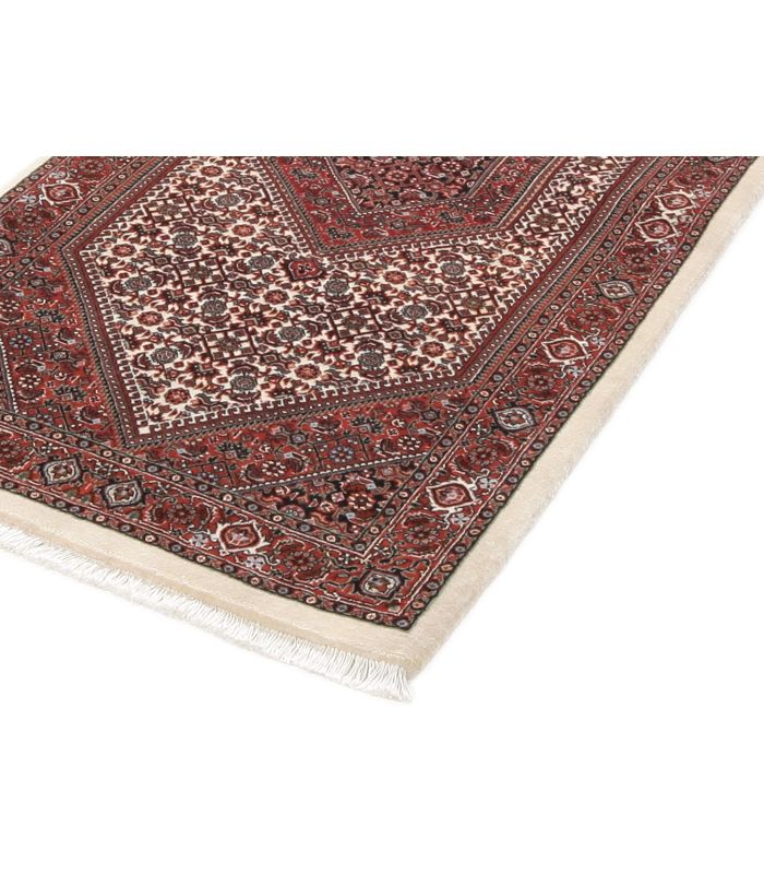 Bidjar with silk contours