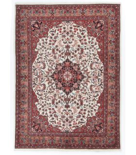 Bidjar with silk contours