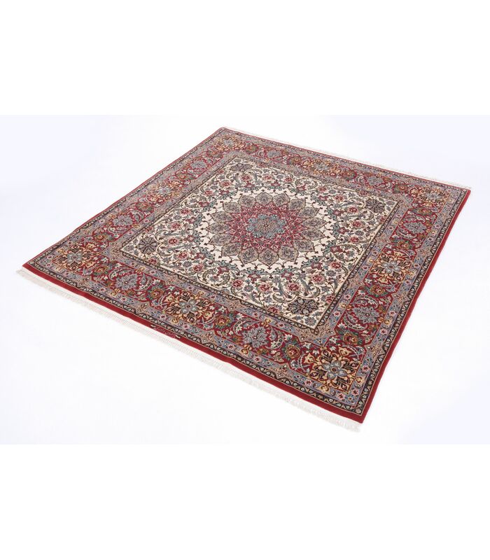 Isfahan on silk warp