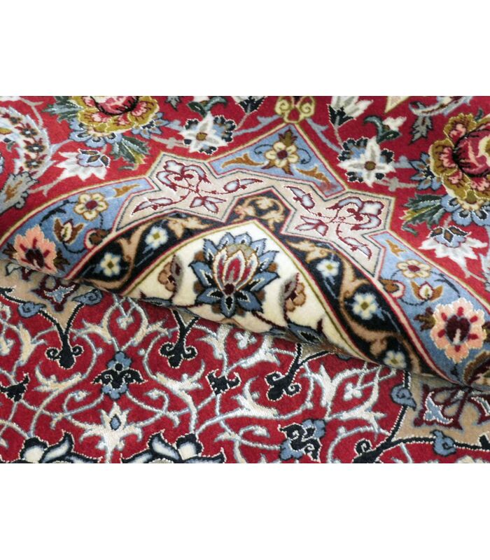 Isfahan on silk warp