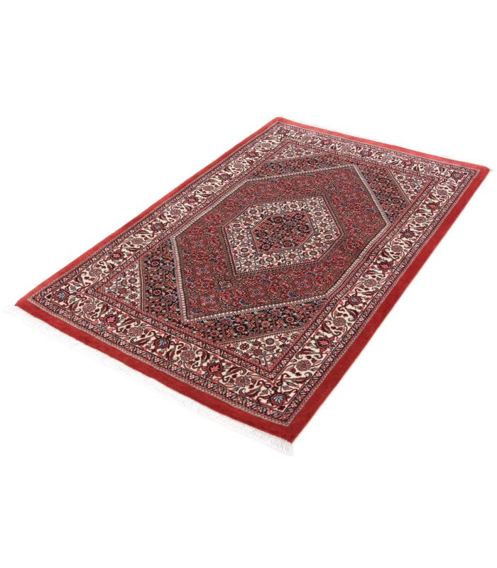 Bidjar with silk contours