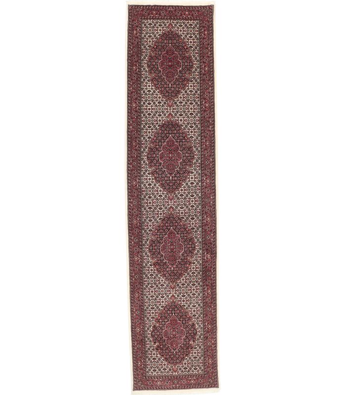 Bidjar with silk contours