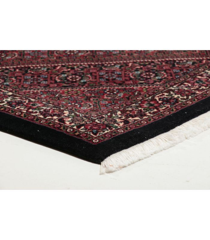 Bidjar with silk contours