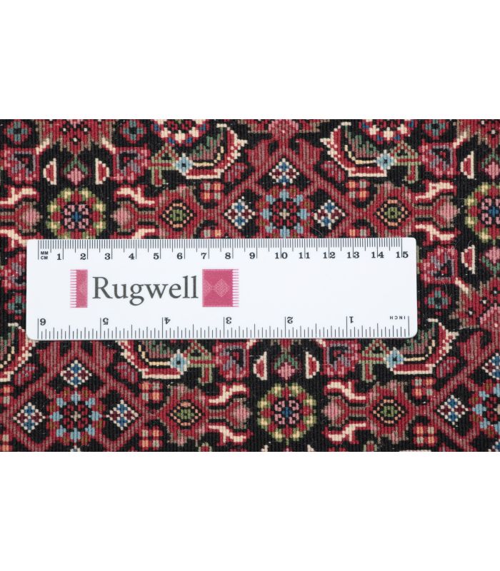 Bidjar with silk contours