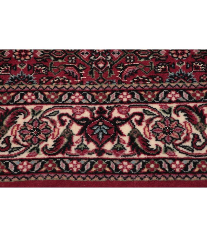 Bidjar with silk contours