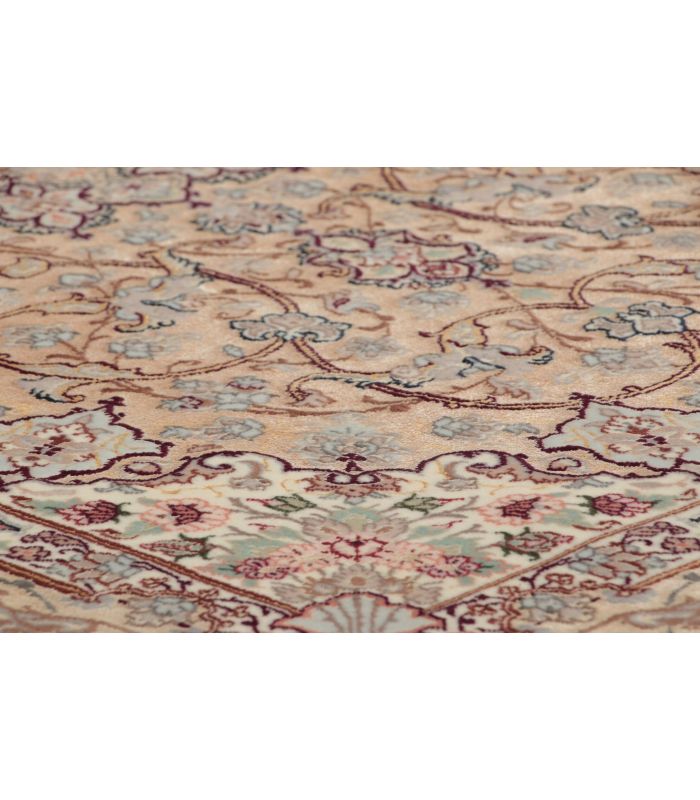Isfahan on silk warp