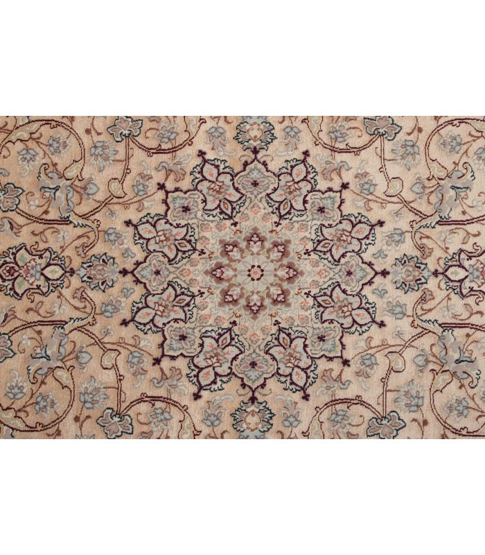Isfahan on silk warp
