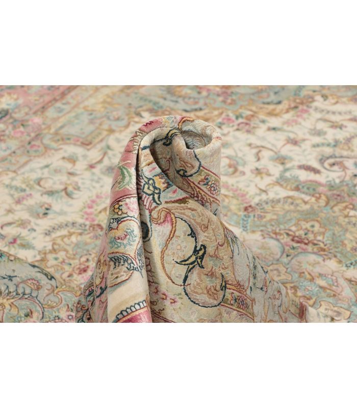 Tabriz 70raj on silk warp