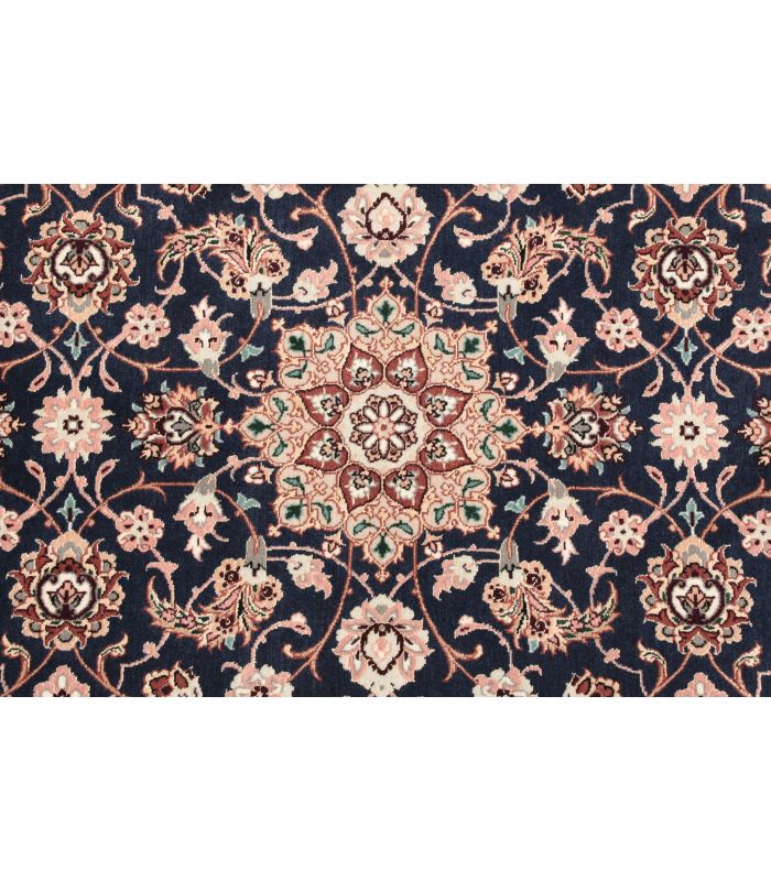 Isfahan on silk warp