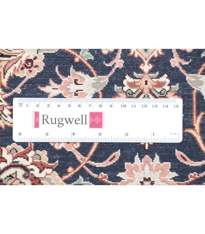 Isfahan on silk warp