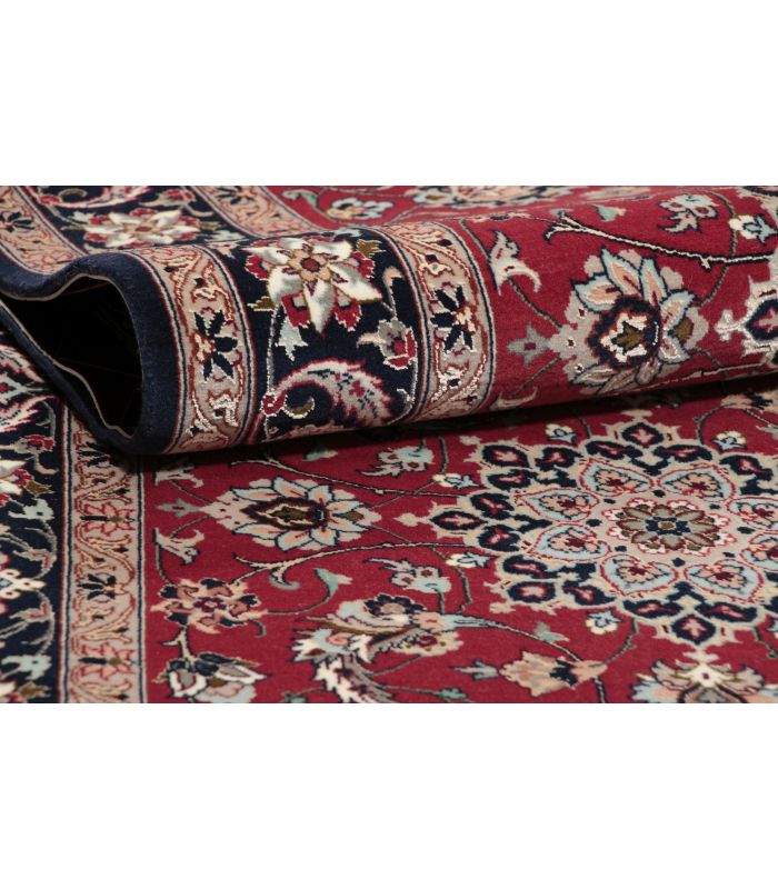 Isfahan on silk warp